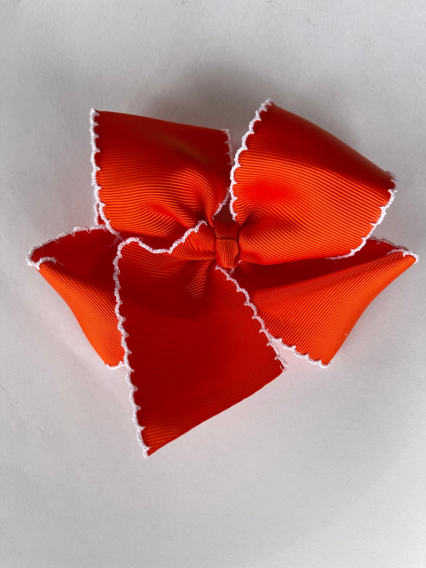 ORANGE  / WHITE MOONSTITCH BOW w/ ALLIGATOR CLIP