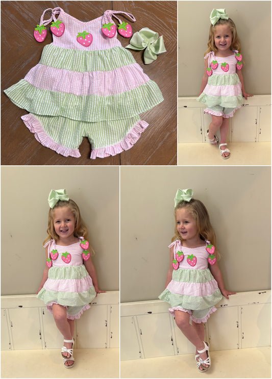 PINK / GREEN STRAWBERRY SEERSUCKER SHORT SET (fully lined) (order211a)