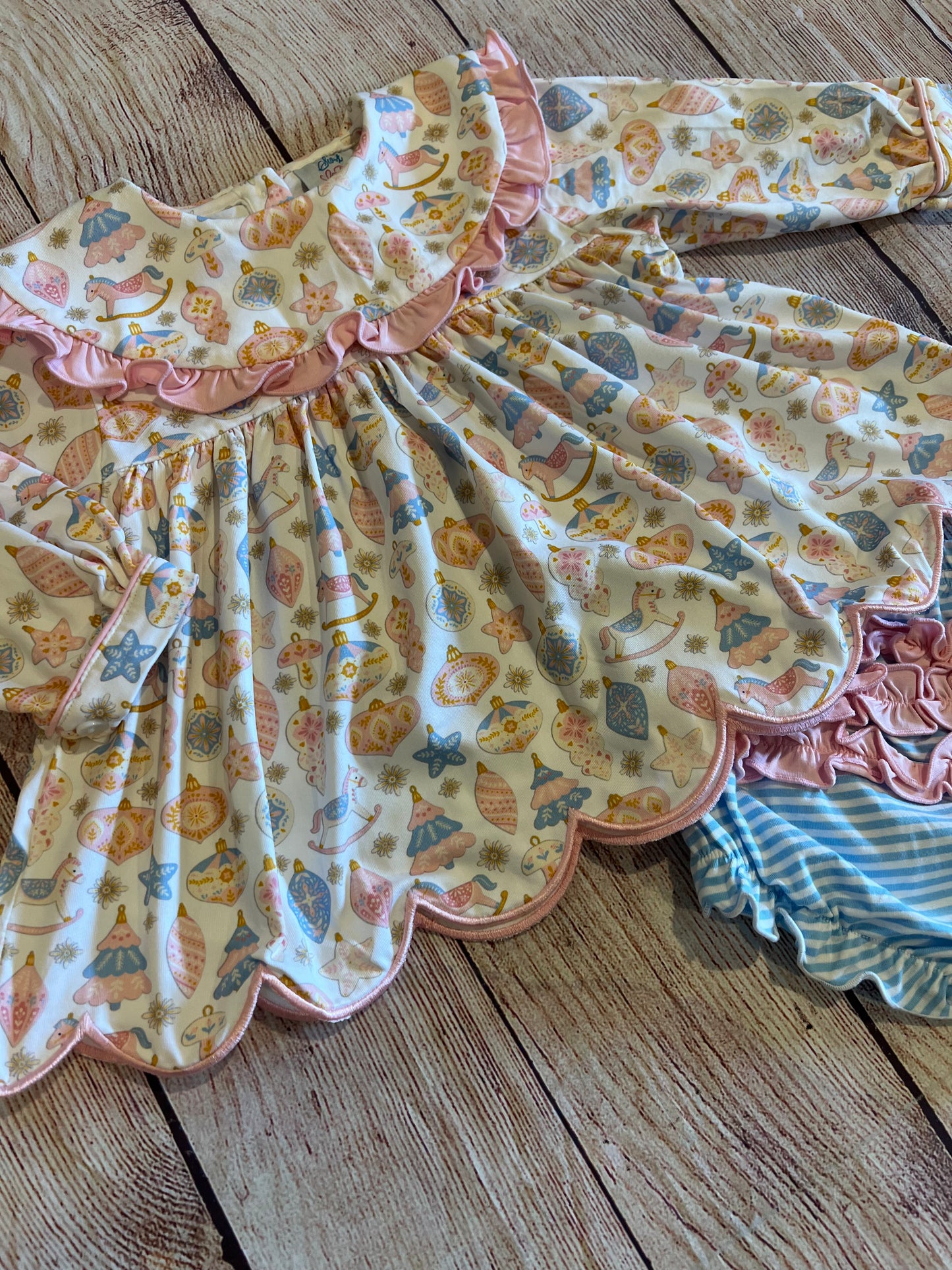 PASTEL CHRISTMAS ORNAMENT BLOOMER SET