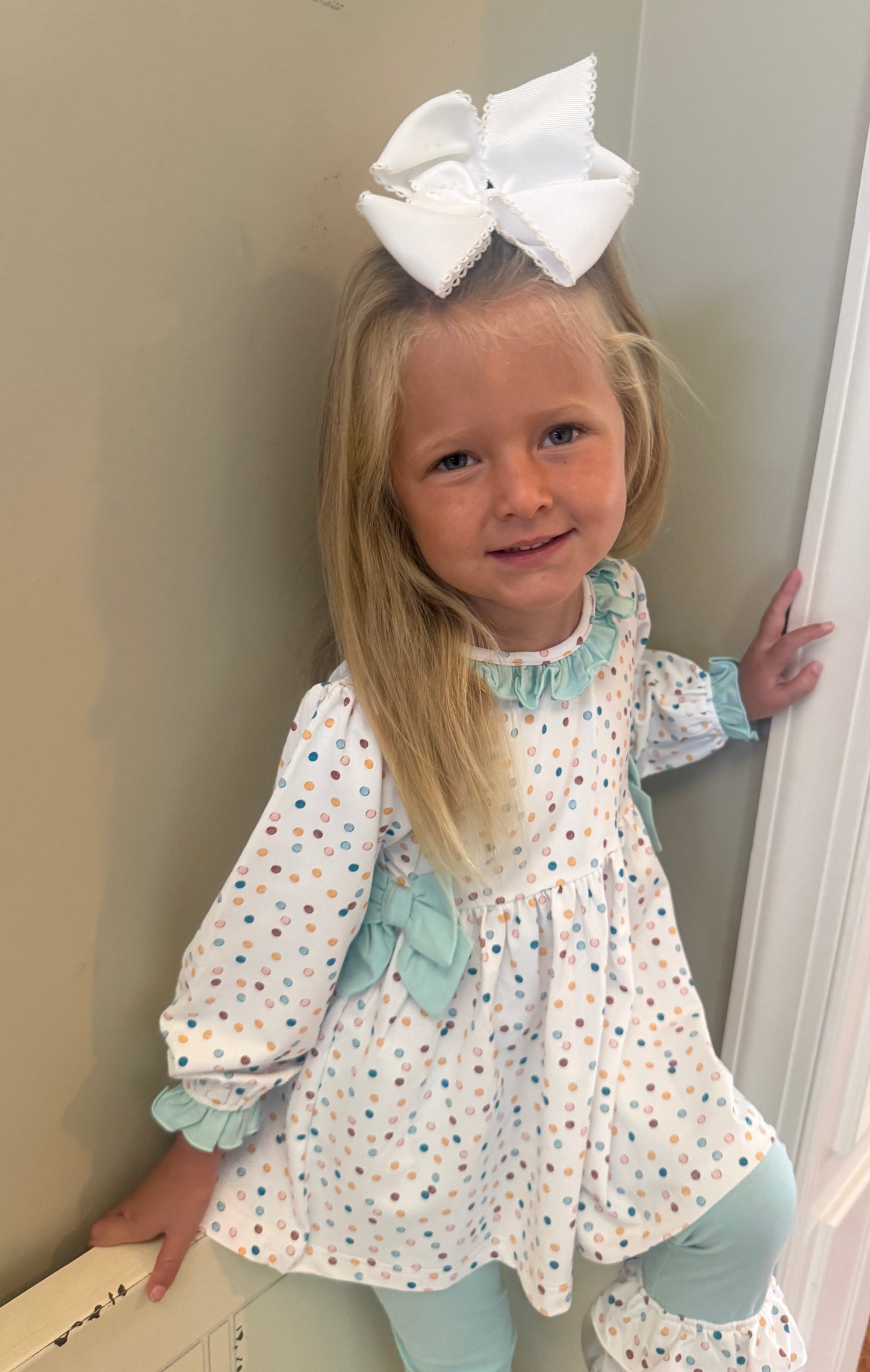 WHIMSICAL DOT KNIT PANT SET w/ BOWS