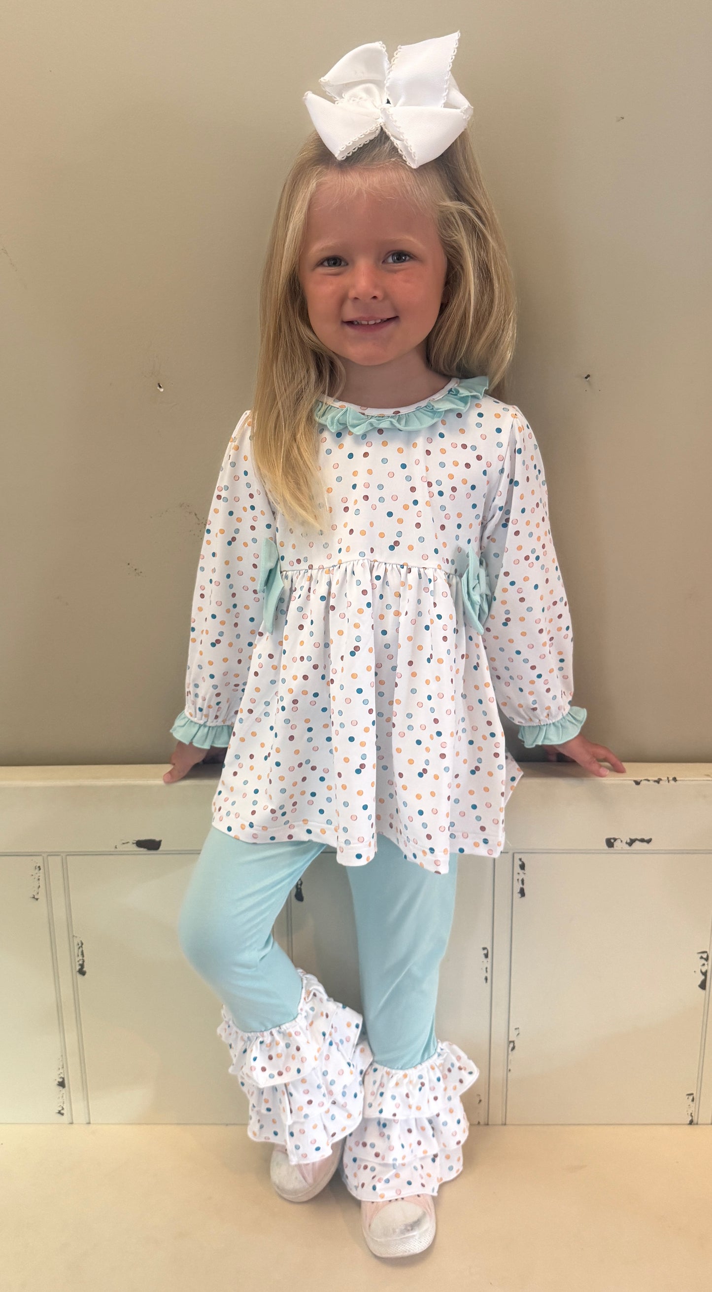 WHIMSICAL DOT KNIT PANT SET w/ BOWS