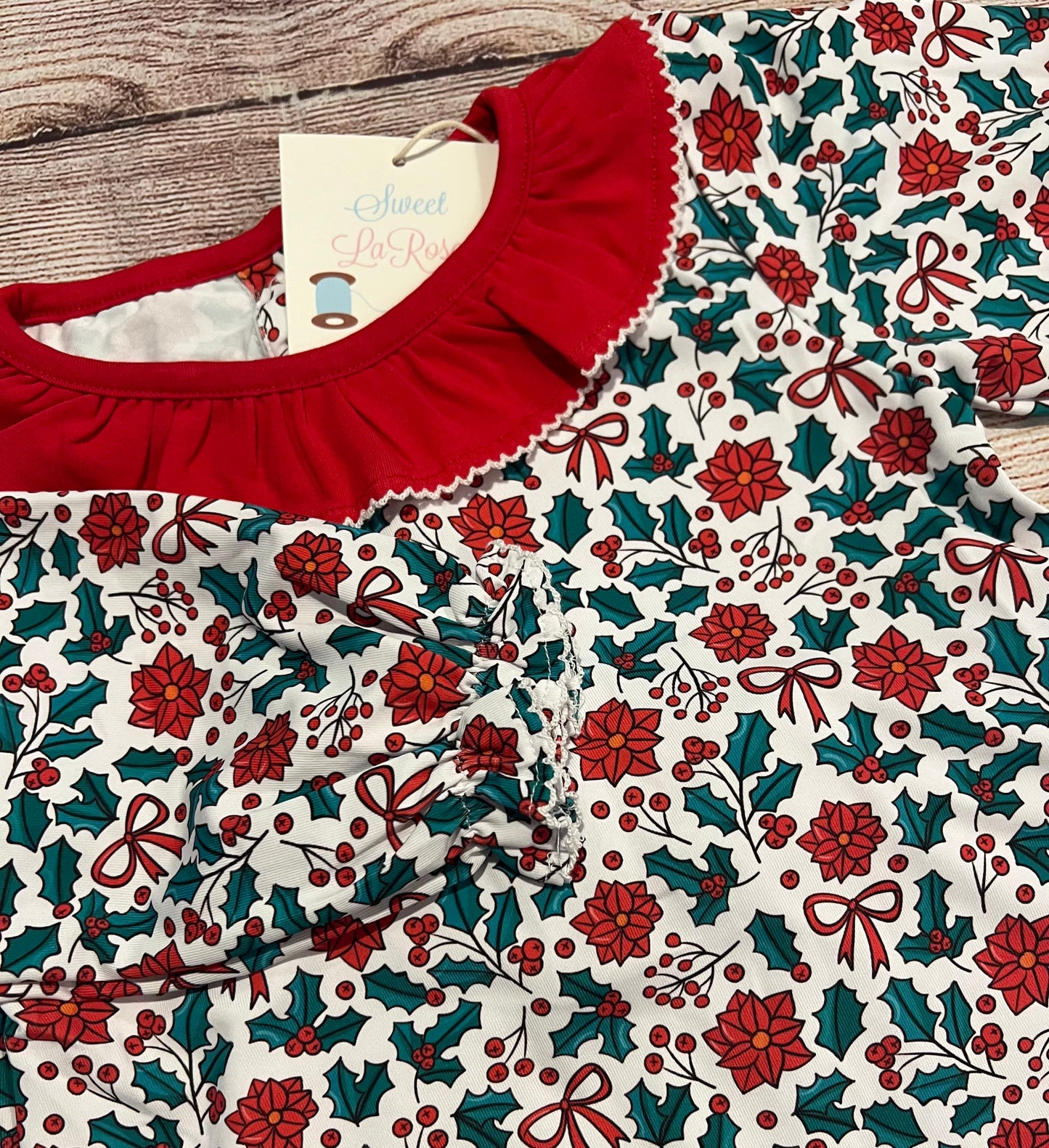 RED / GREEN POINSETTIA PANT SET