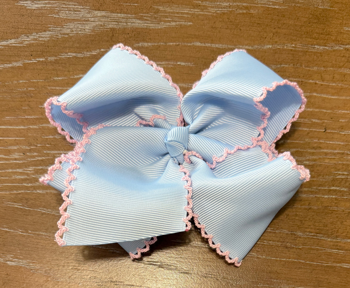 BLUE  HAIRBOW w/ PINK  MOONSTICH