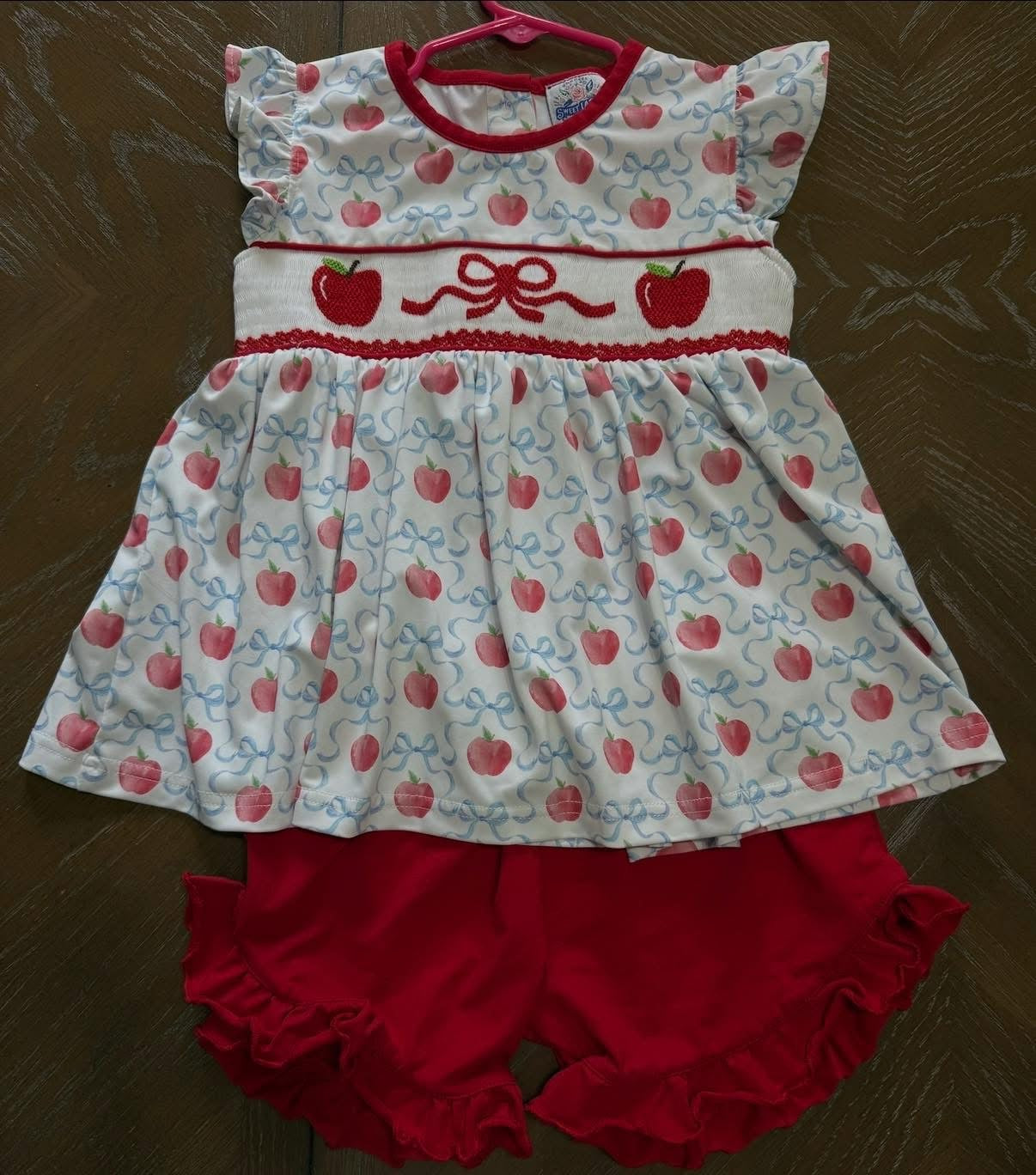 RED APPLE & BLUE BOW SMOCKED KNIT SHORT SET // ESTIMATED TO SHIP FROM THE VENDOR LATE MAY to EARLY JUNE (school)